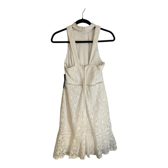 White Lace Dress - Picture 6 of 9